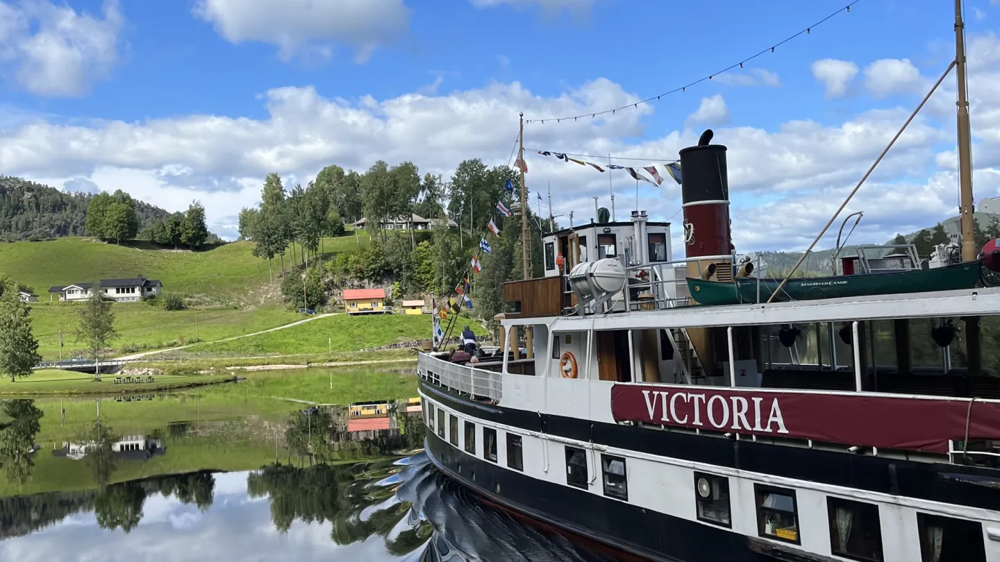 MS Victoria 