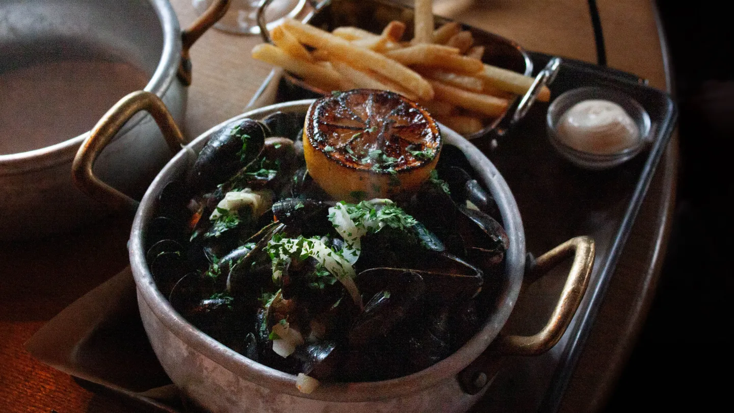 Mussels served at Grand Café