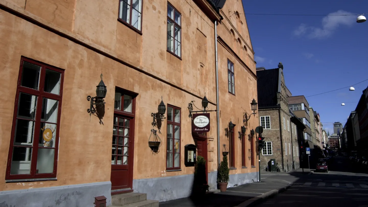 The exterior of Gamle Raadhus Restaurant