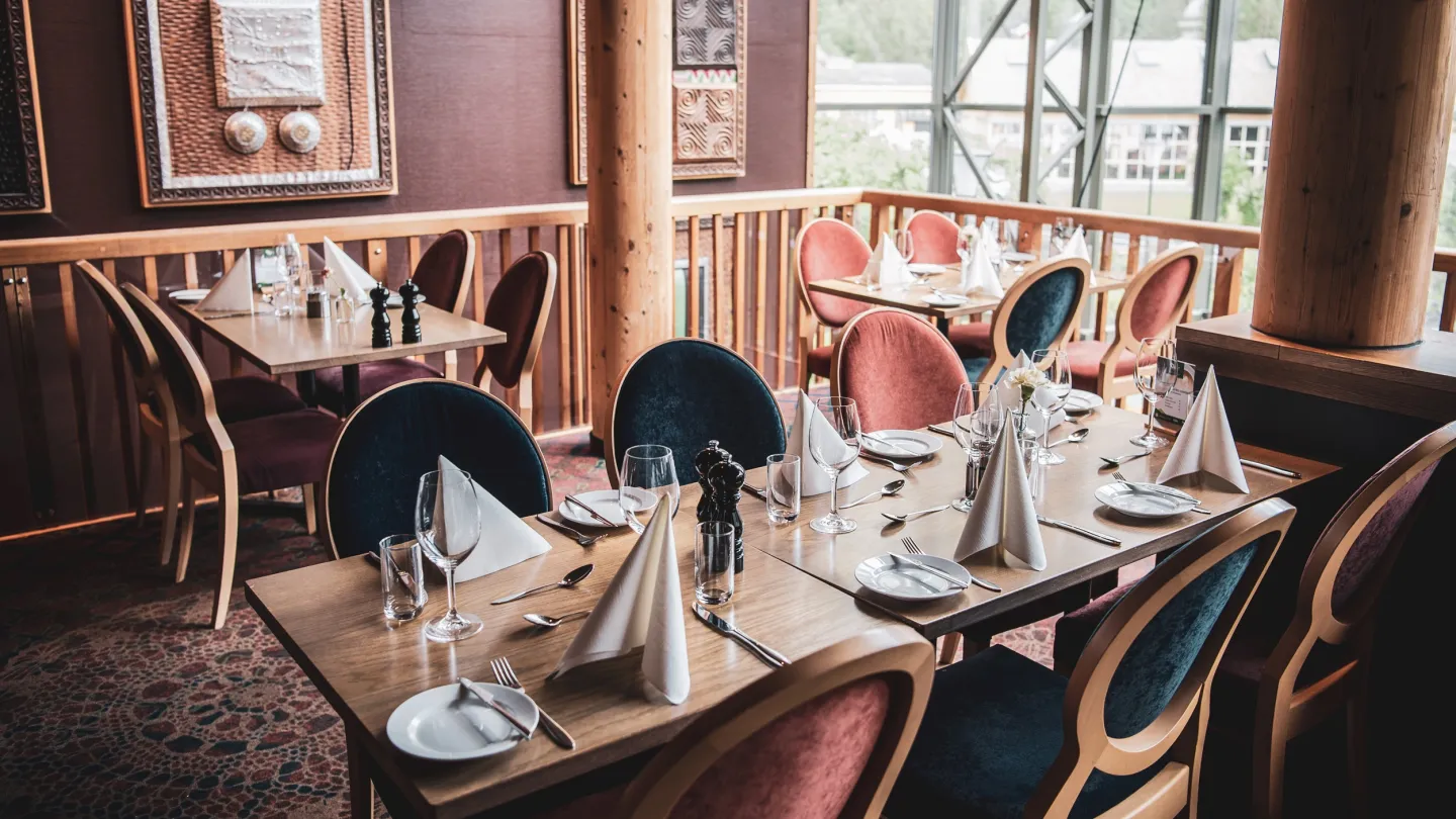 Restaurant at Fretheim Hotel