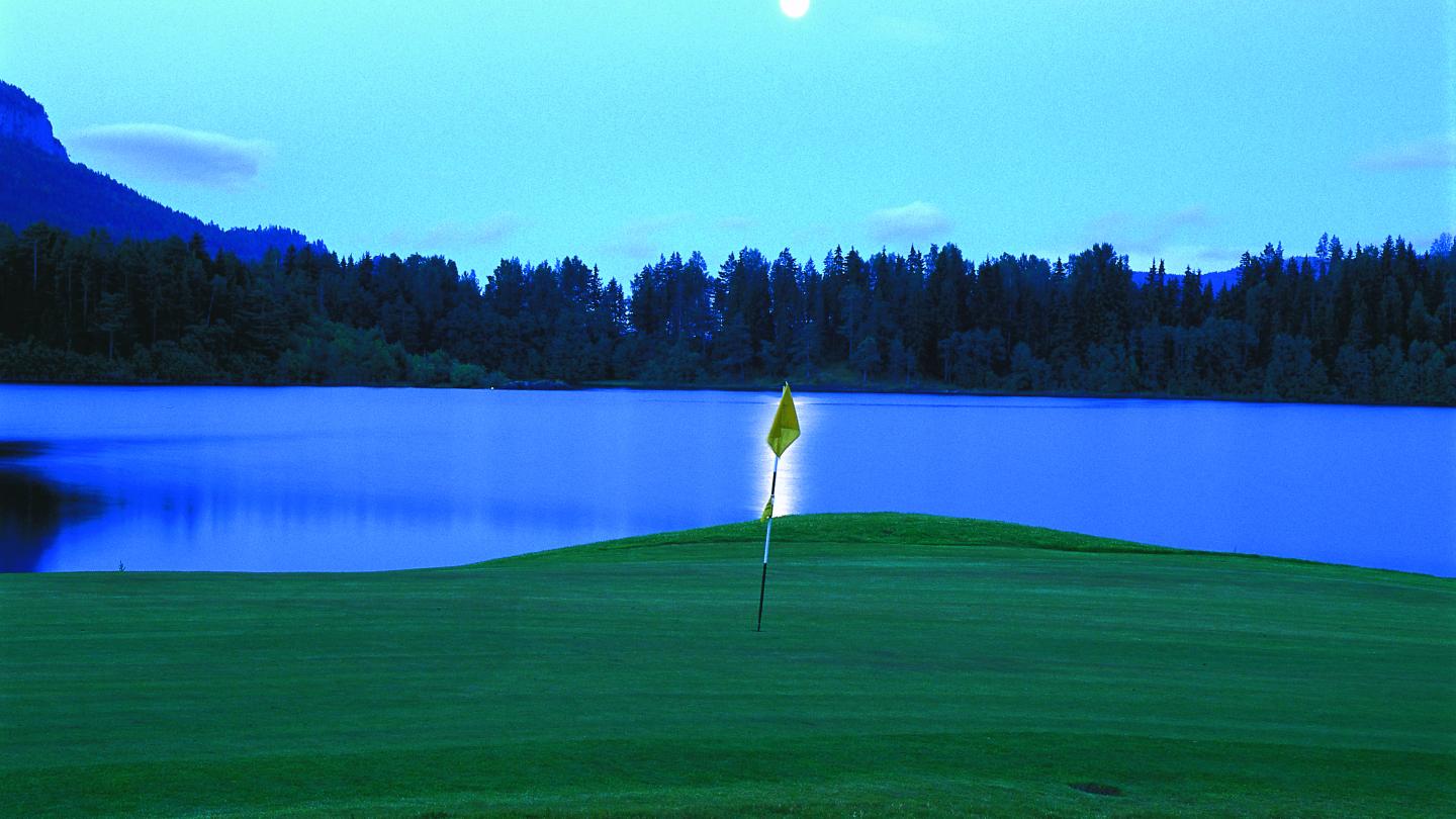 Moonlight over the golf course outside of Sundvolden Hotel