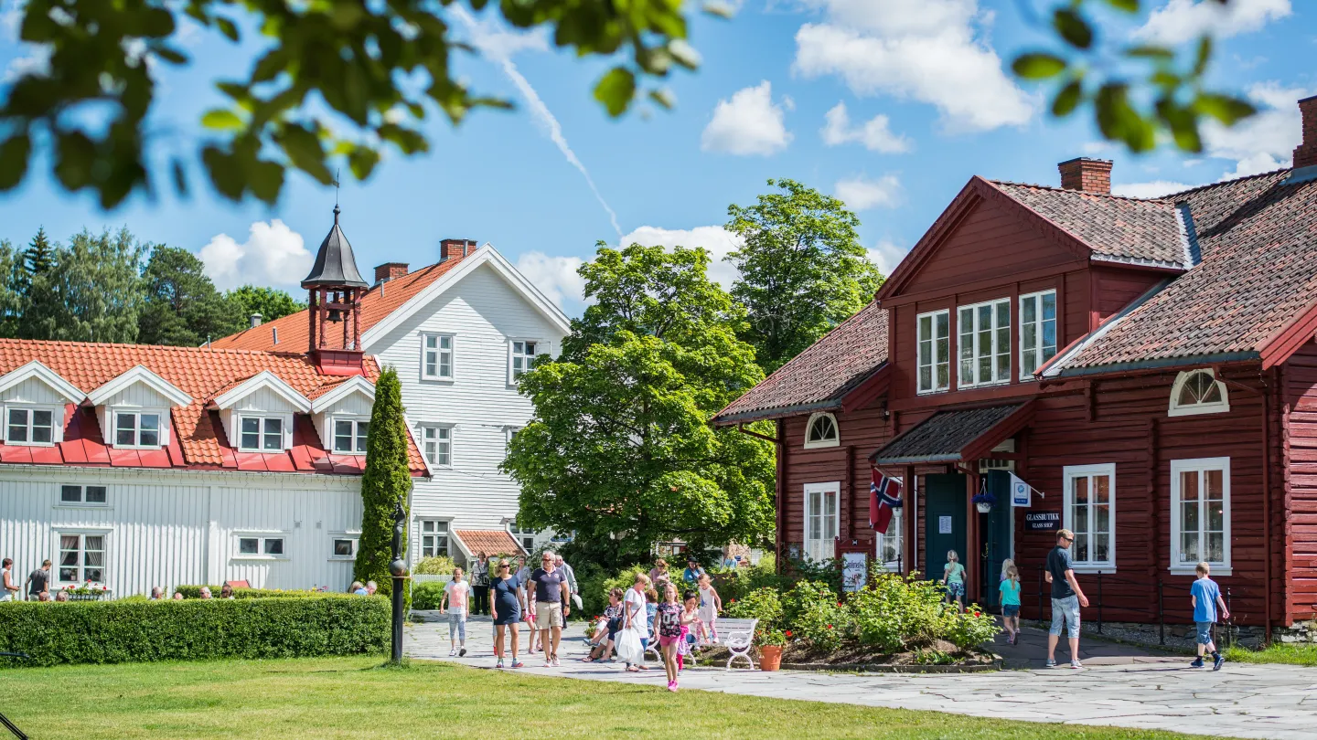 Several buildings at Hadeland Glassverk