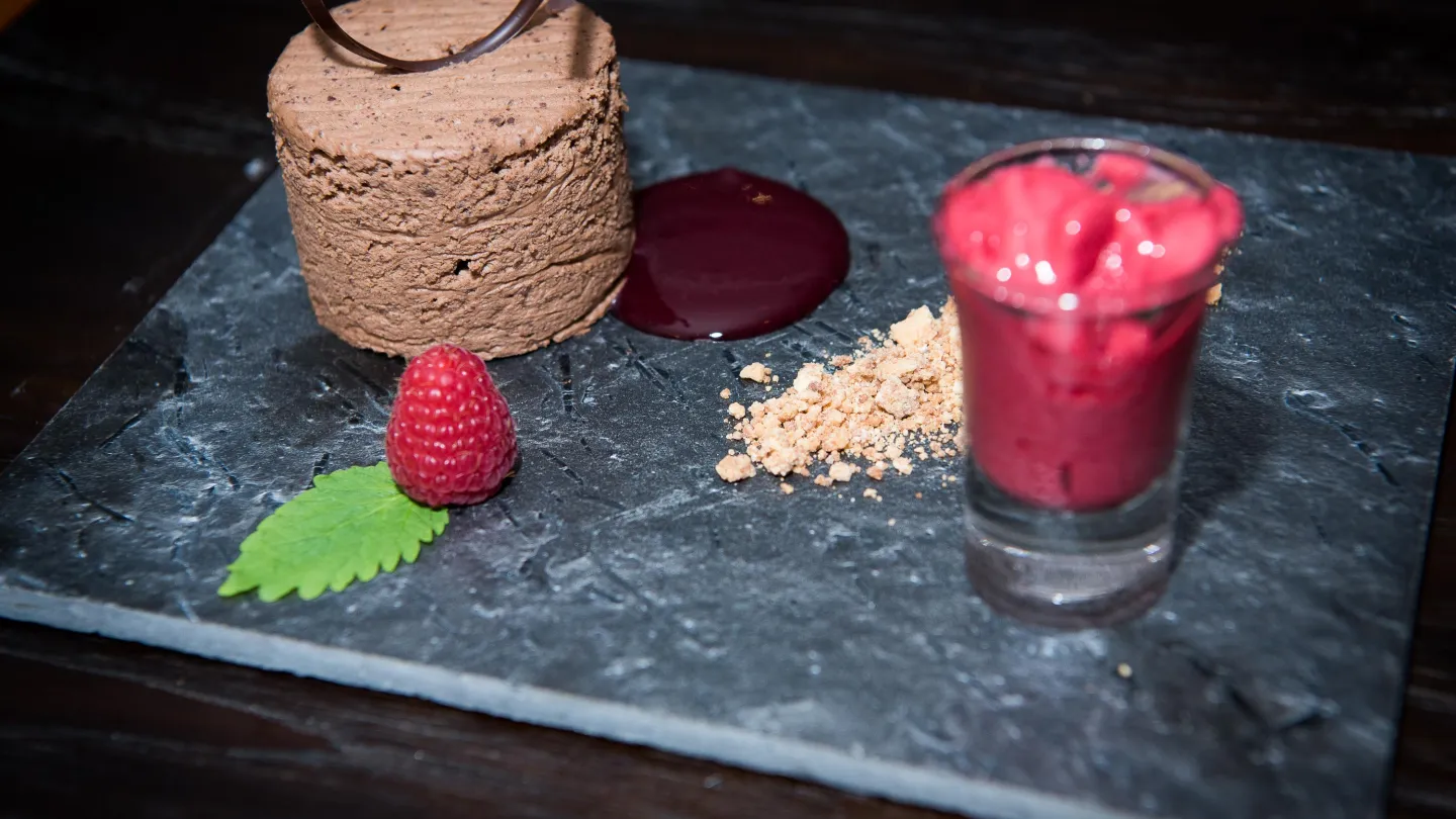 A dessert served at Søstrene Storaas