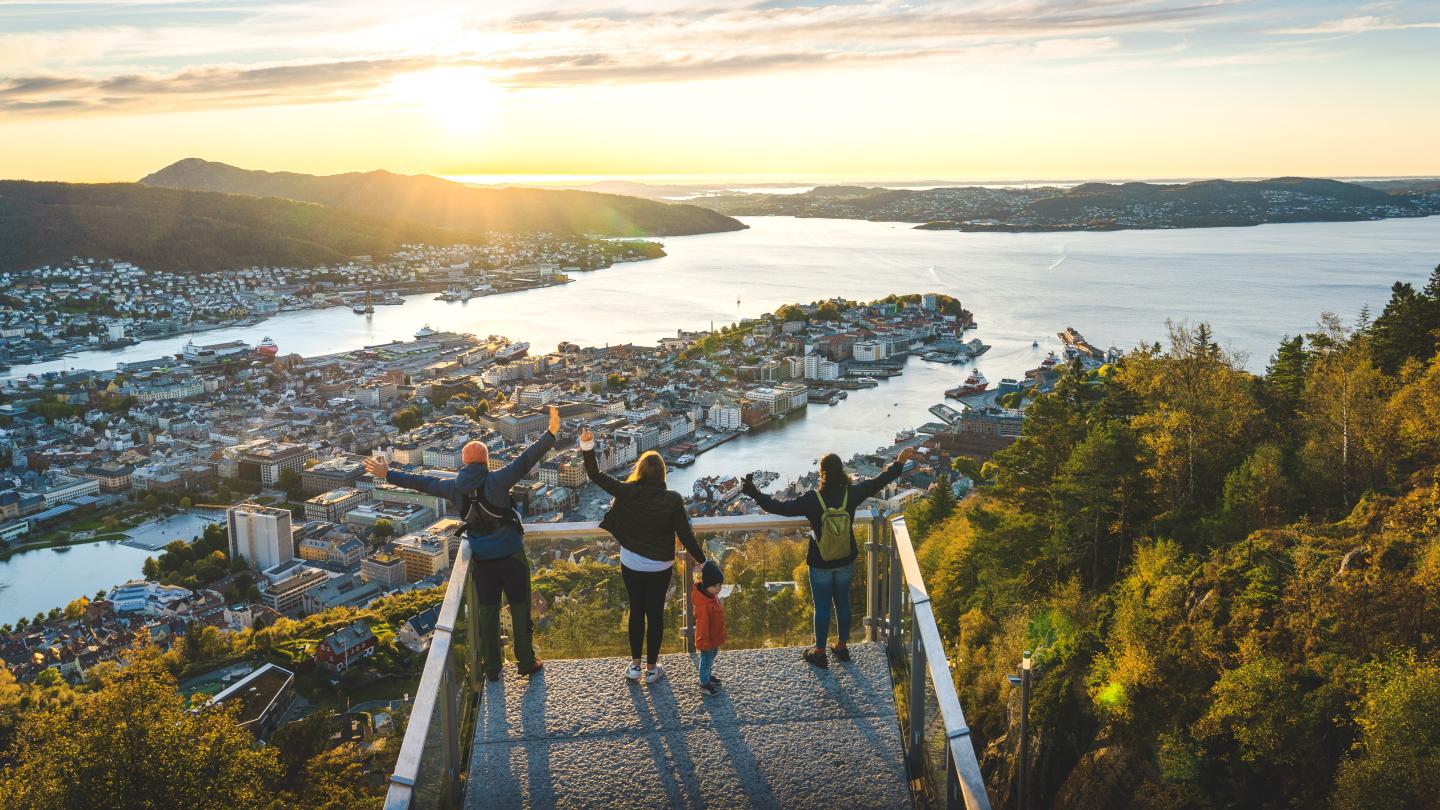 People enjoying the view over Bergen at Mount Fløyen